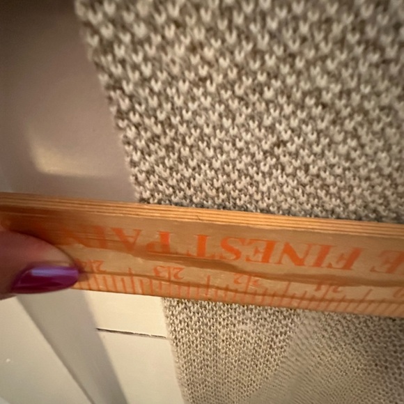 KERISMA OS Tan-cream quiet luxury oversized woman short sleeve wool sweater - Picture 8 of 11